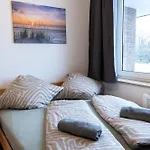 公寓 New 2-3 With Parking Near Train Station & Casino *