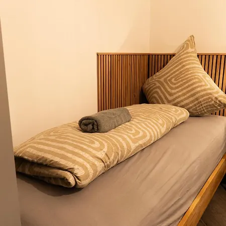 New 2-3 With Parking Near Train Station & Casino Lübeck