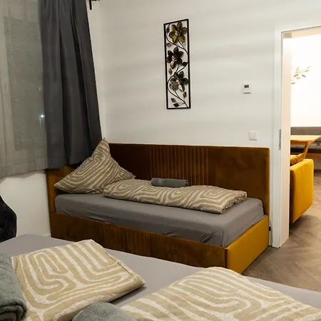 New 2-3 With Parking Near Train Station & Casino * Lübeck
