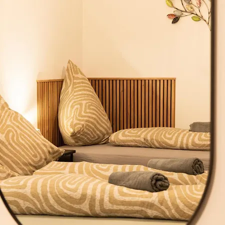 New 2-3 With Parking Near Train Station & Casino Lejlighed *