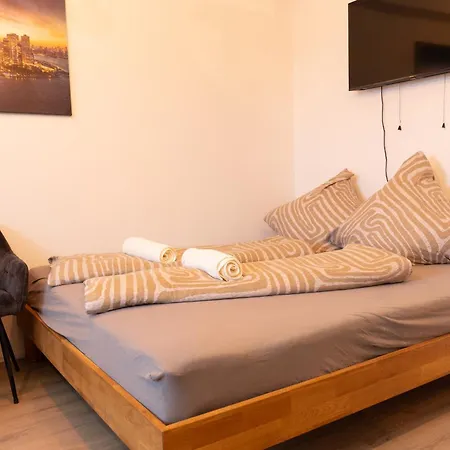Lejlighed New 2-3 With Parking Near Train Station & Casino *